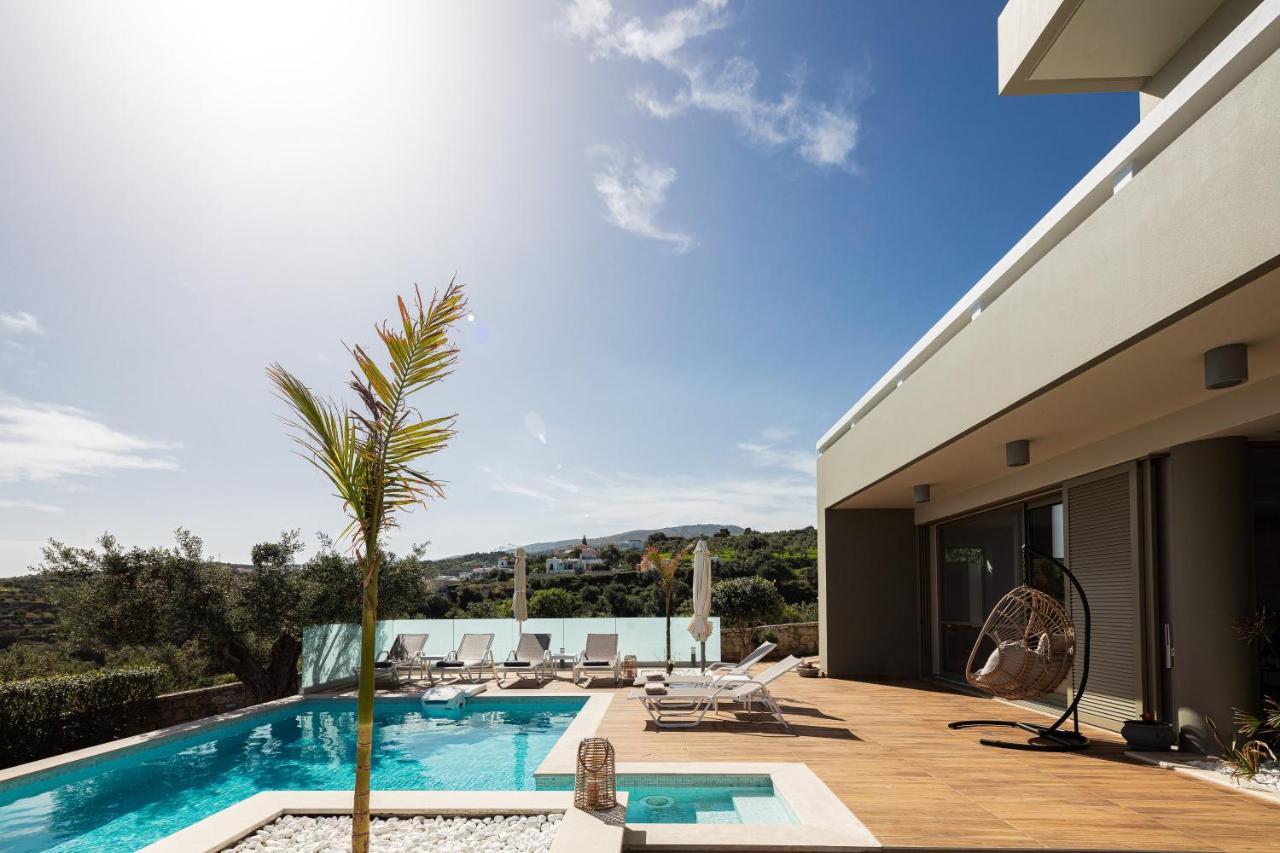 Rizes Villa With Jacuzzi & Heated Pool Agia Triada Exterior foto