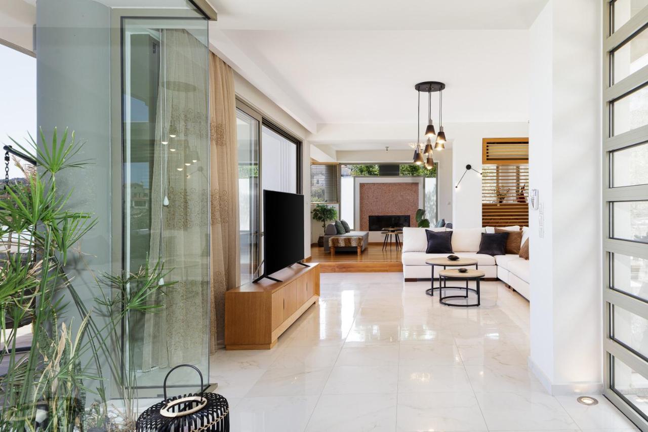 Rizes Villa With Jacuzzi & Heated Pool Agia Triada Exterior foto
