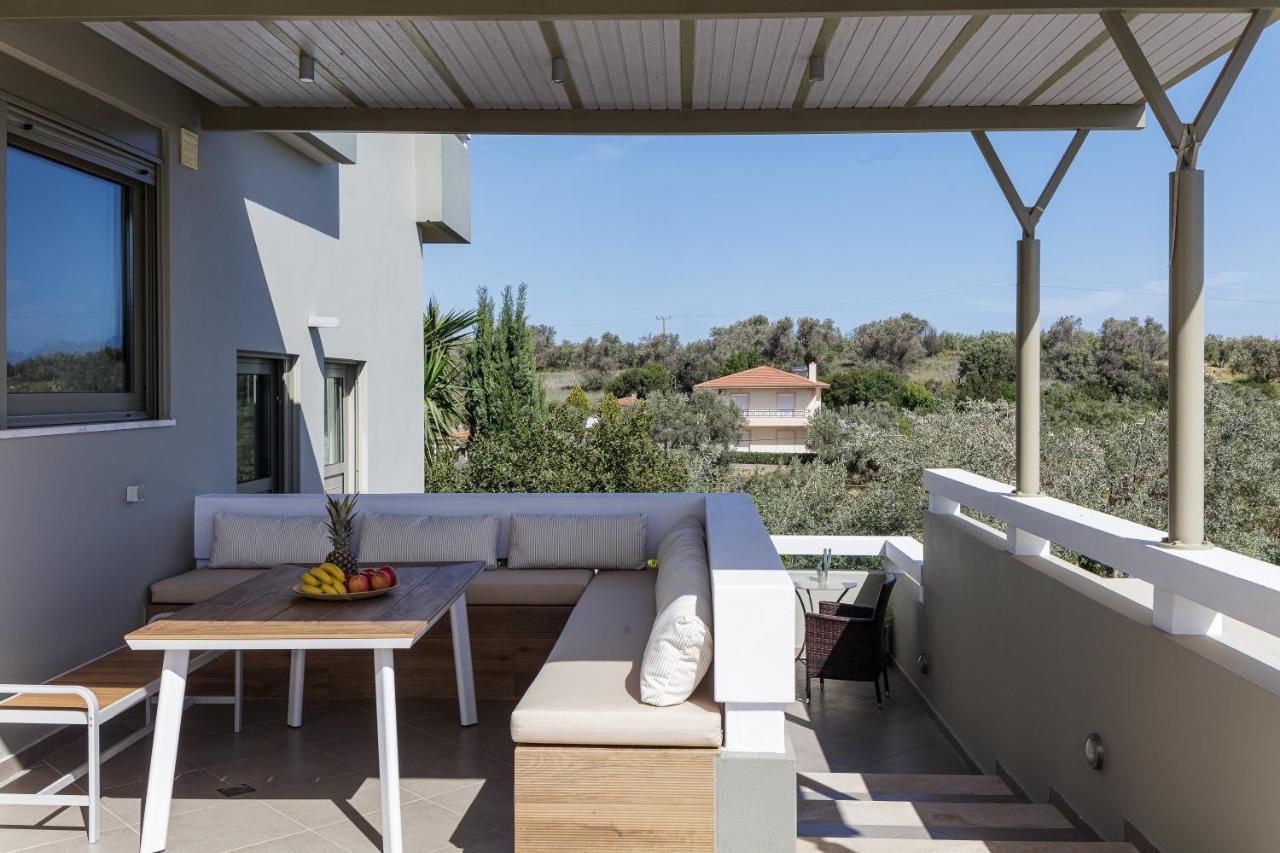 Rizes Villa With Jacuzzi & Heated Pool Agia Triada Exterior foto