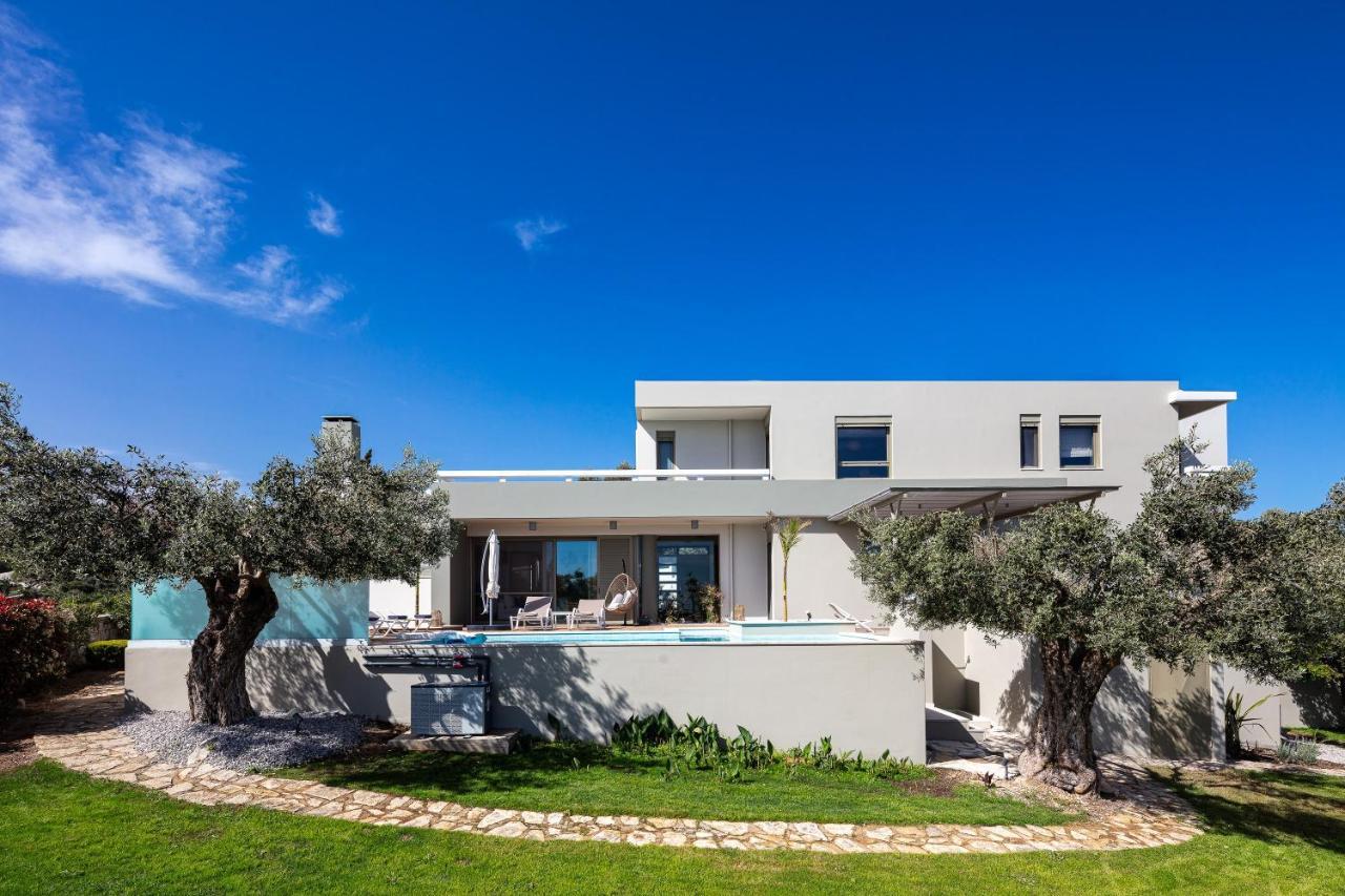 Rizes Villa With Jacuzzi & Heated Pool Agia Triada Exterior foto